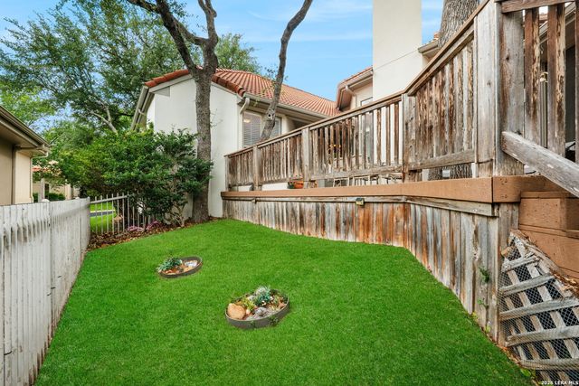 21 Worthsham Dr, San Antonio, TX 78257