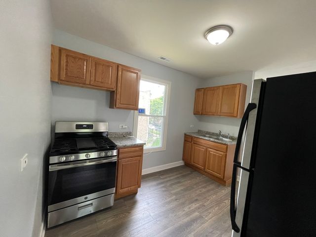 7948 S Union Avenue, Chicago, IL 60620