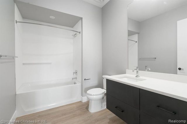 118 N Main Street 403, Royal Oak, MI 48067