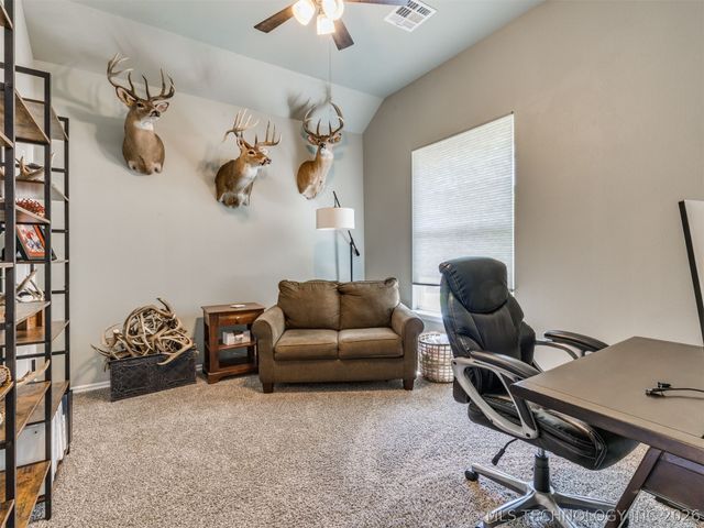 705 W 53rd Street, Sand Springs, OK 74063