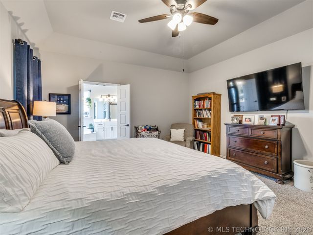 705 W 53rd Street, Sand Springs, OK 74063