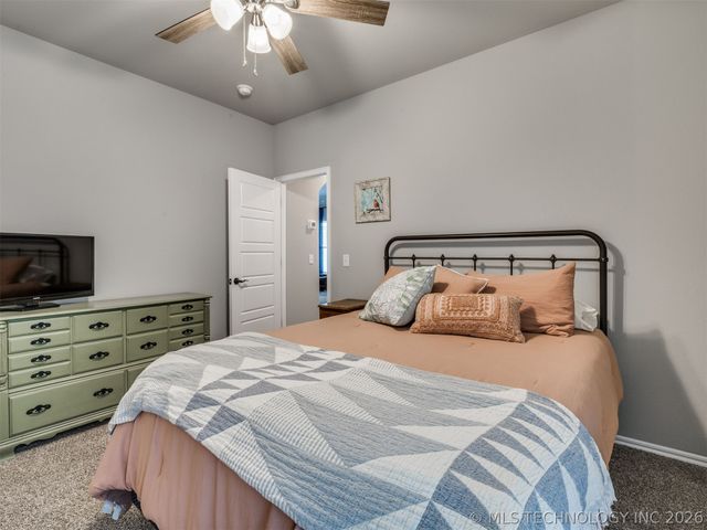 705 W 53rd Street, Sand Springs, OK 74063