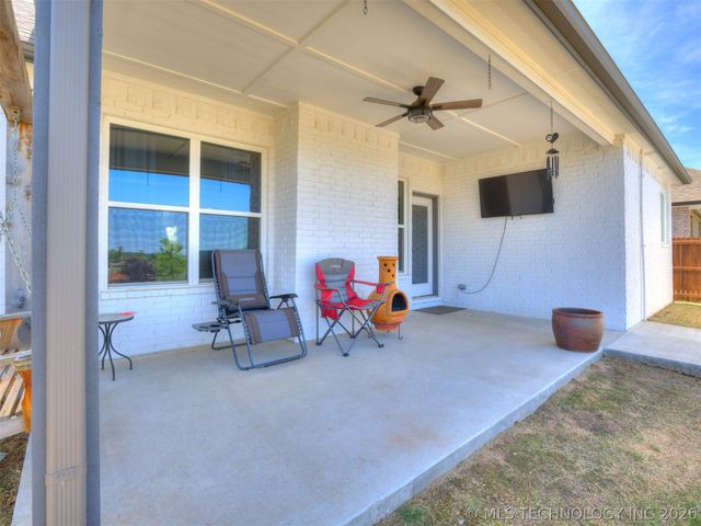 705 W 53rd Street, Sand Springs, OK 74063