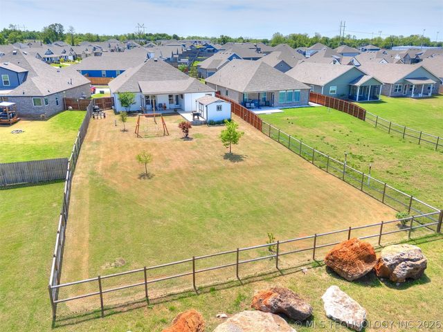 705 W 53rd Street, Sand Springs, OK 74063