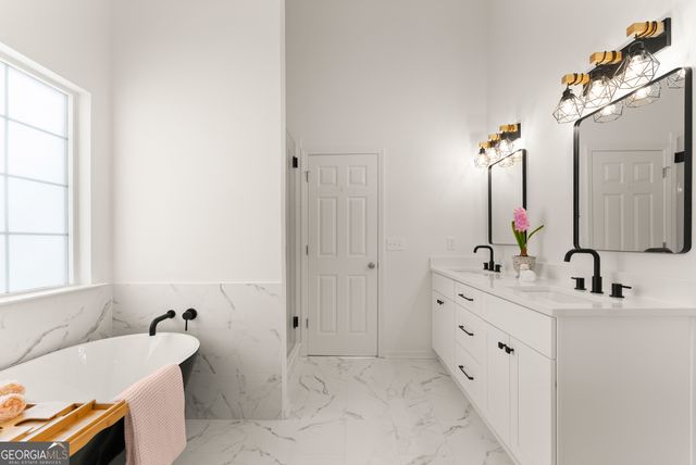 2717 Wilding Green Lane, Dacula, GA 30019