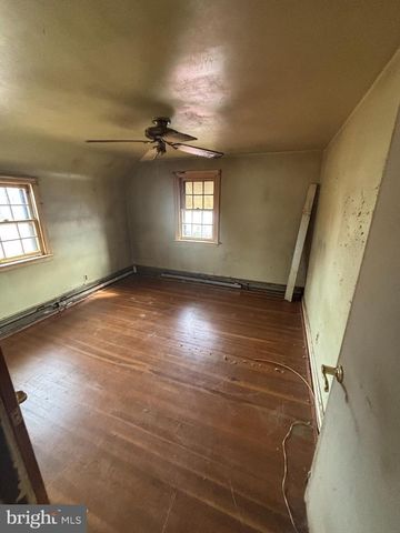 542 STANBRIDGE RD, Morton, PA 19070