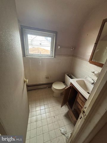 542 STANBRIDGE RD, Morton, PA 19070