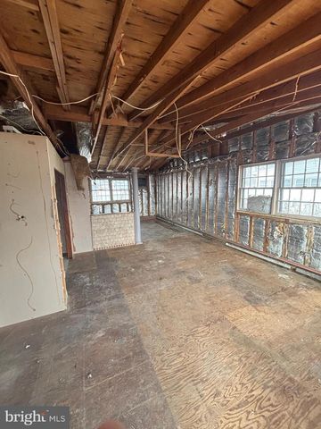 542 STANBRIDGE RD, Morton, PA 19070