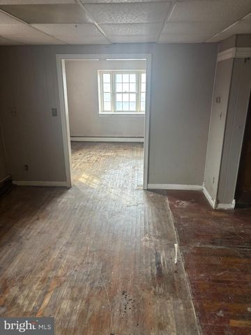 542 STANBRIDGE RD, Morton, PA 19070