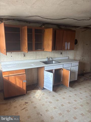 542 STANBRIDGE RD, Morton, PA 19070