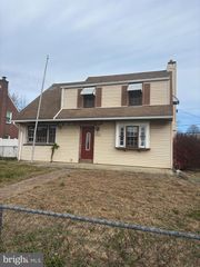 542 STANBRIDGE RD, Morton, PA 19070