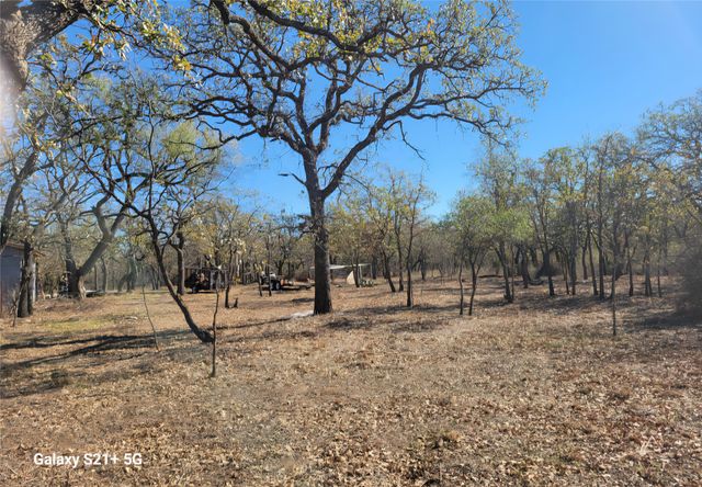 509 County Road 143, Bangs, TX 76823