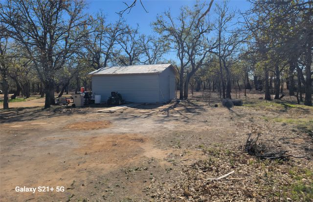 509 County Road 143, Bangs, TX 76823