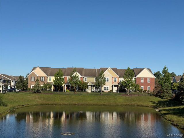 29987 Marigold Drive, Southfield, MI 48076