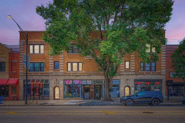 6236 N Broadway Avenue 3, Chicago, IL 60660