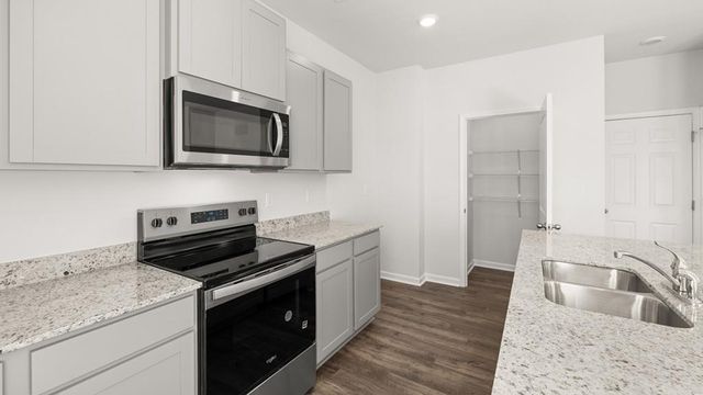 8169 Coldstream Drive, Fairburn, GA 30213