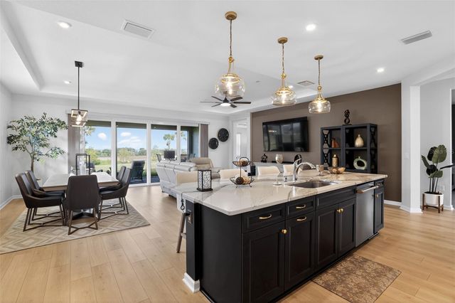1599 BELLAGIO LOOP, Tavares, FL 32778