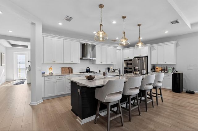 1599 BELLAGIO LOOP, Tavares, FL 32778