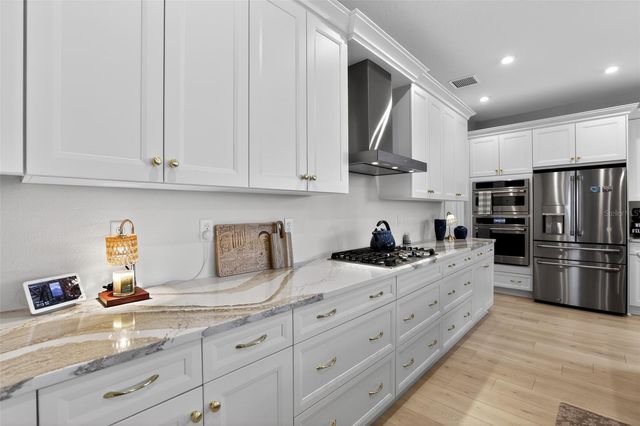 1599 BELLAGIO LOOP, Tavares, FL 32778