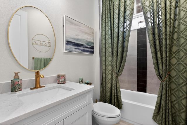 1599 BELLAGIO LOOP, Tavares, FL 32778