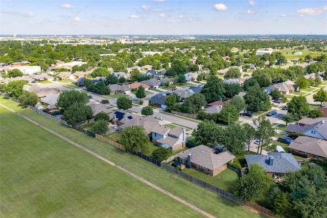 216 Wilderness Drive, Norman, OK 73071
