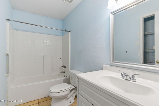 8304 Austeria Street, Moss Point, MS 39562