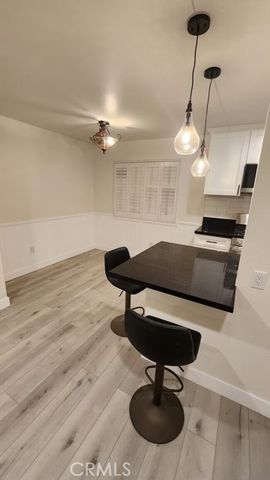 3219 Colorado, Santa Monica, CA 90404