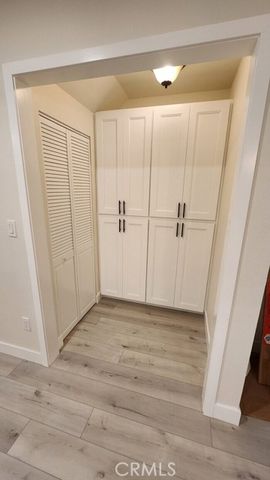 3219 Colorado, Santa Monica, CA 90404