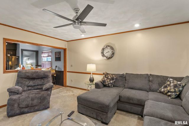 2022 43RD Street, Rock Island, IL 61201