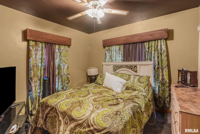 2022 43RD Street, Rock Island, IL 61201