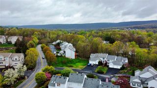 5 Fox Meadow Drive, Woodbury, NY 10930