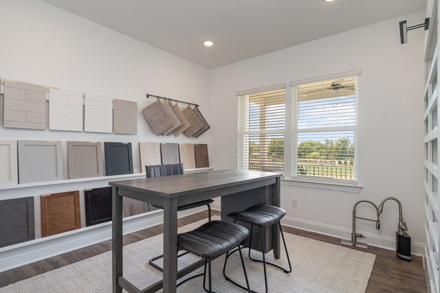 6411 Waymeet Dr, Spring Hill, TN 37174