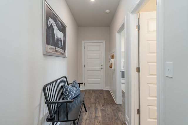 6411 Waymeet Dr, Spring Hill, TN 37174