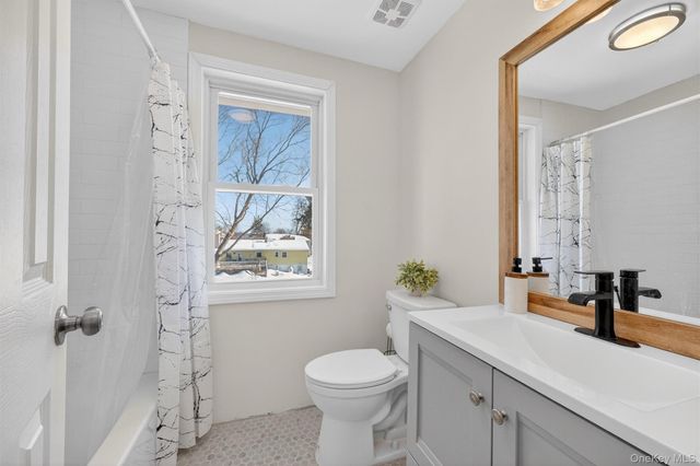 33 Grand Street, Marlboro, NY 12542