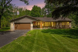 735 Lyon Lake Road, Fredonia Twp, MI 49068