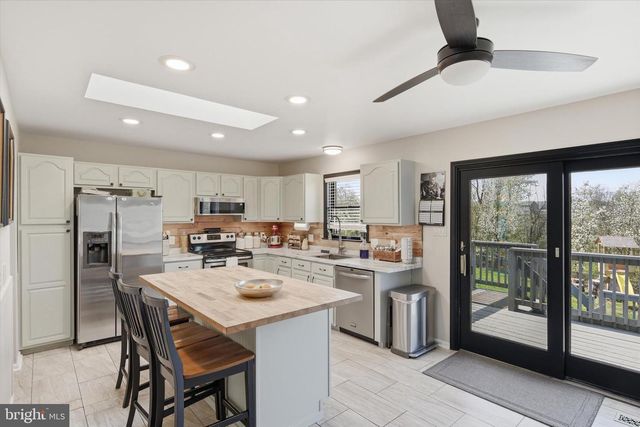 509 SHELLEYS LN, Etters, PA 17319