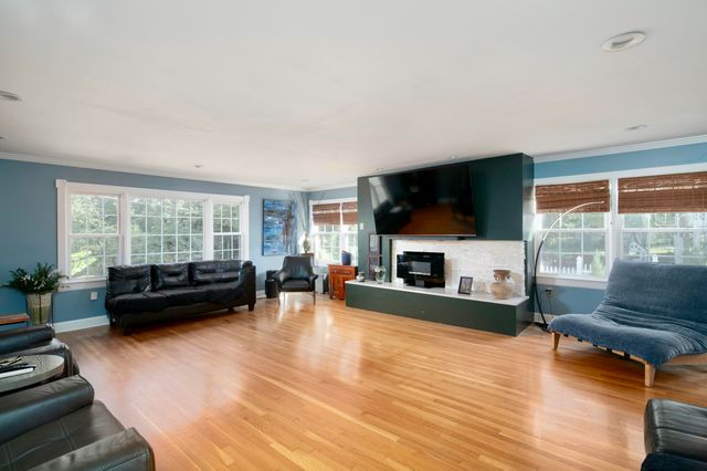1629 Parkers Mill Road, Lexington, KY 40504