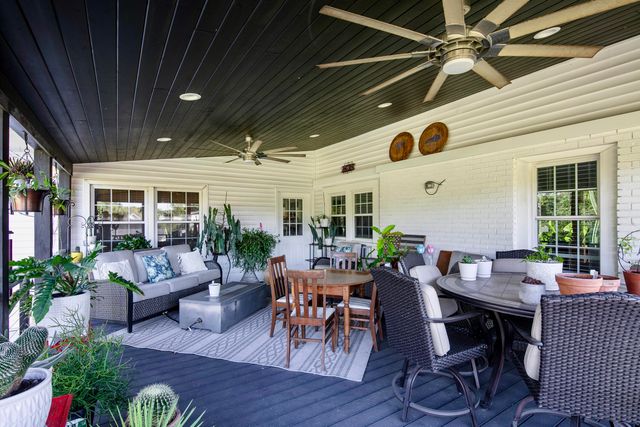 1629 Parkers Mill Road, Lexington, KY 40504