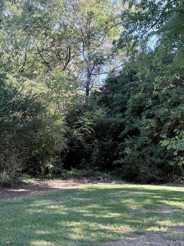 1629 Parkers Mill Road, Lexington, KY 40504