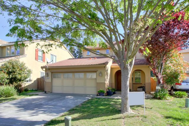 3533 Maddiewood Cir, Sacramento, CA 95827