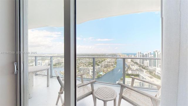 4010 S Ocean Drive T3802, Hollywood, FL 33019