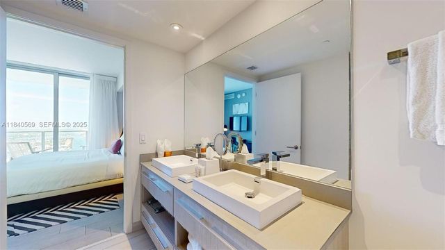4010 S Ocean Drive T3802, Hollywood, FL 33019