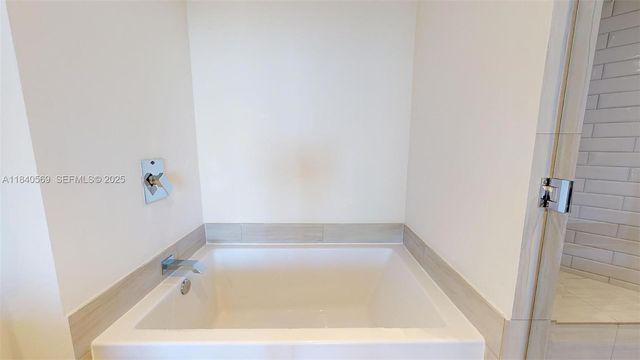 4010 S Ocean Drive T3802, Hollywood, FL 33019