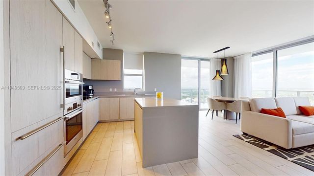 4010 S Ocean Drive T3802, Hollywood, FL 33019