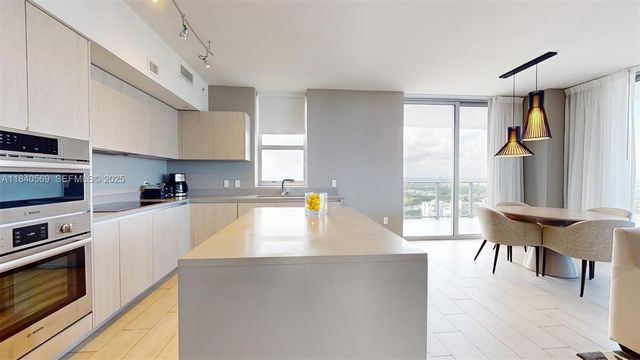 4010 S Ocean Drive T3802, Hollywood, FL 33019