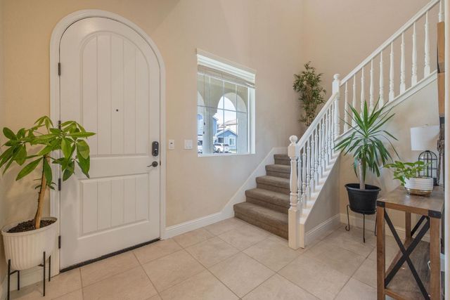3036 Keats Ave, Clovis, CA 93619