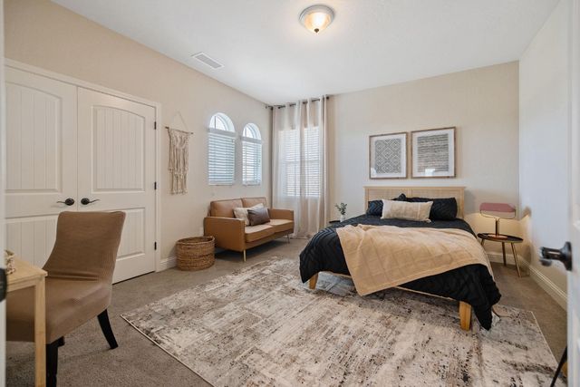 3036 Keats Ave, Clovis, CA 93619