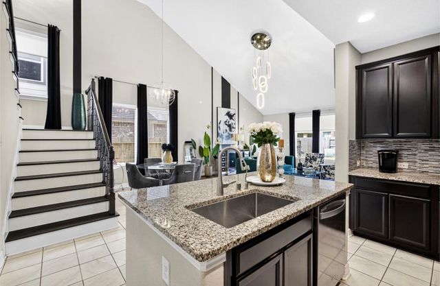 9411 Isabel Bay Lane, Cypress, TX 77433