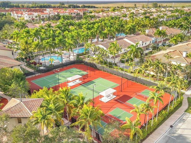 3055 NW 126th Avenue 7-319, Sunrise, FL 33323