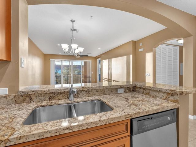 3055 NW 126th Avenue 7-319, Sunrise, FL 33323